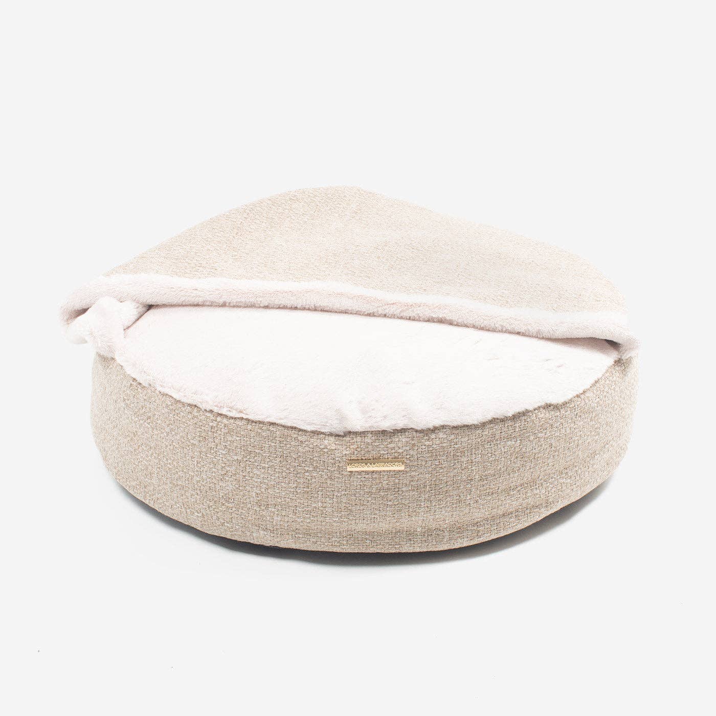 Essentials Herdwick Den in Sandstone